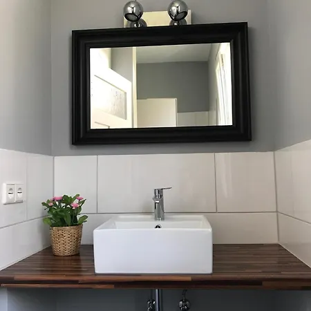 Private Im Serviced - Mit Woechentlicher Reinigung 3* 斯图加特