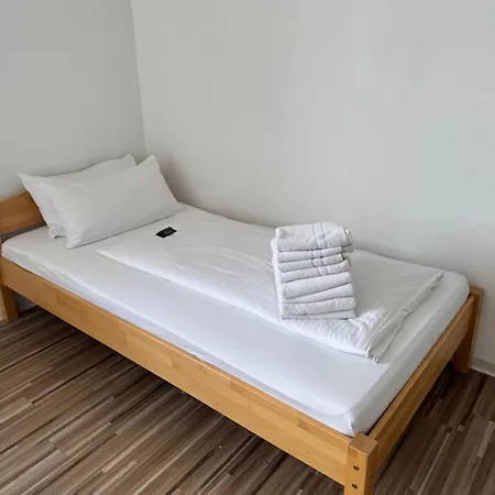 Private Im Serviced - Mit Woechentlicher Reinigung 3*