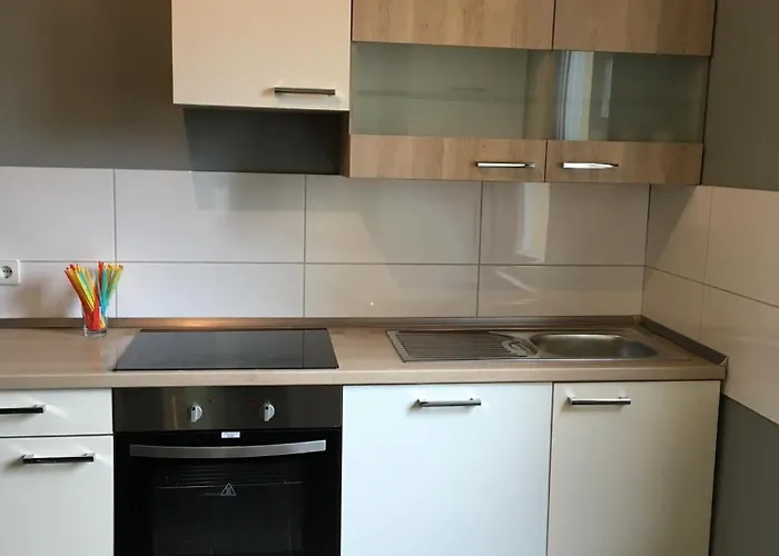 Private Im Serviced - Mit Woechentlicher Reinigung 3*