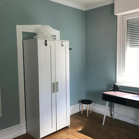 Private Im Serviced - Mit Woechentlicher Reinigung Estugarda