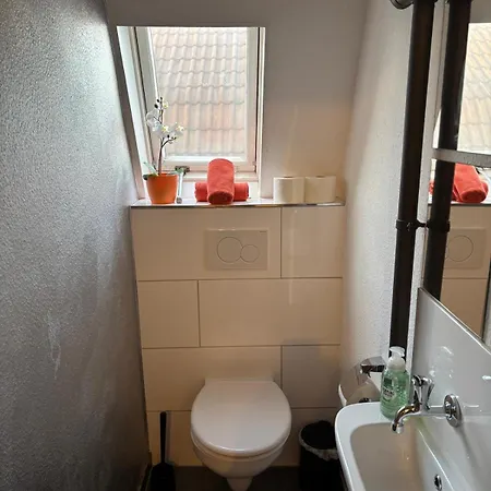 Private Im Serviced - Mit Woechentlicher Reinigung Casa de hóspedes